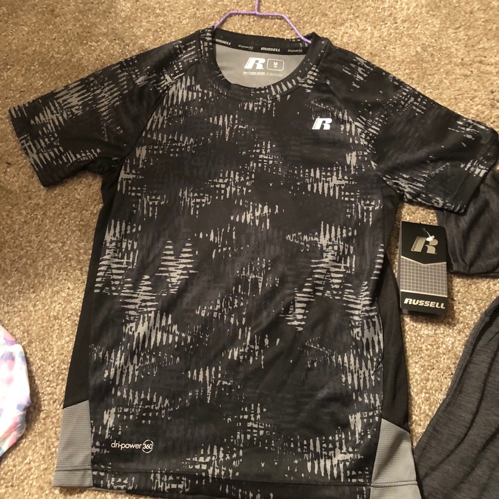 Boy’s T-shirt.